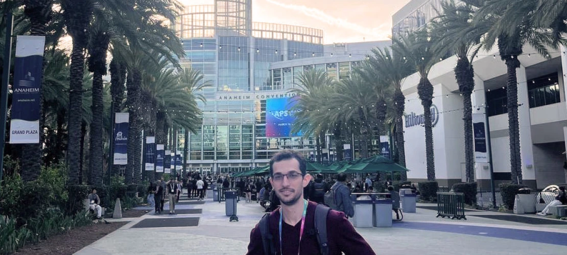 Mahdi Naseri at the APS Global Summit