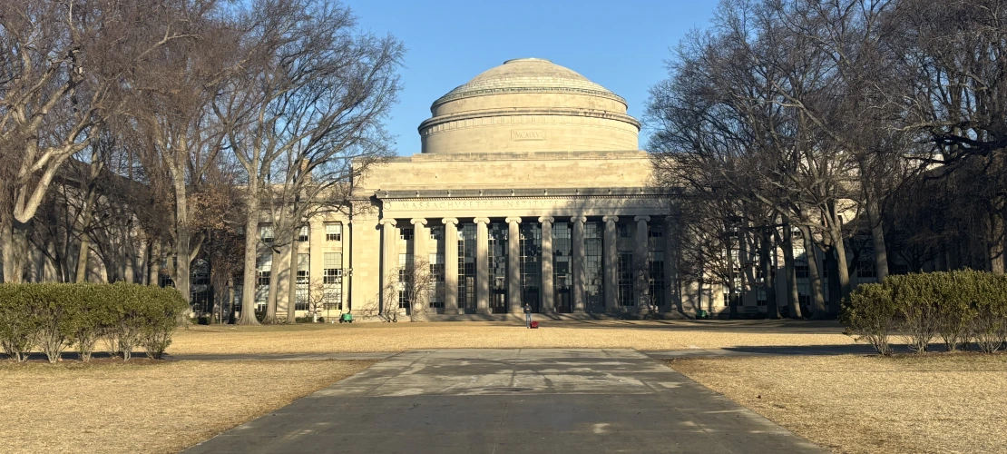 Jackson Zariski in front of the MIT Kavli Institute