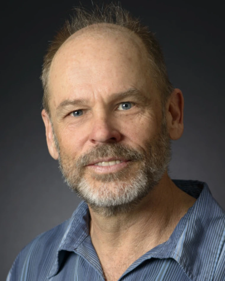 Erik Asphaug headshot